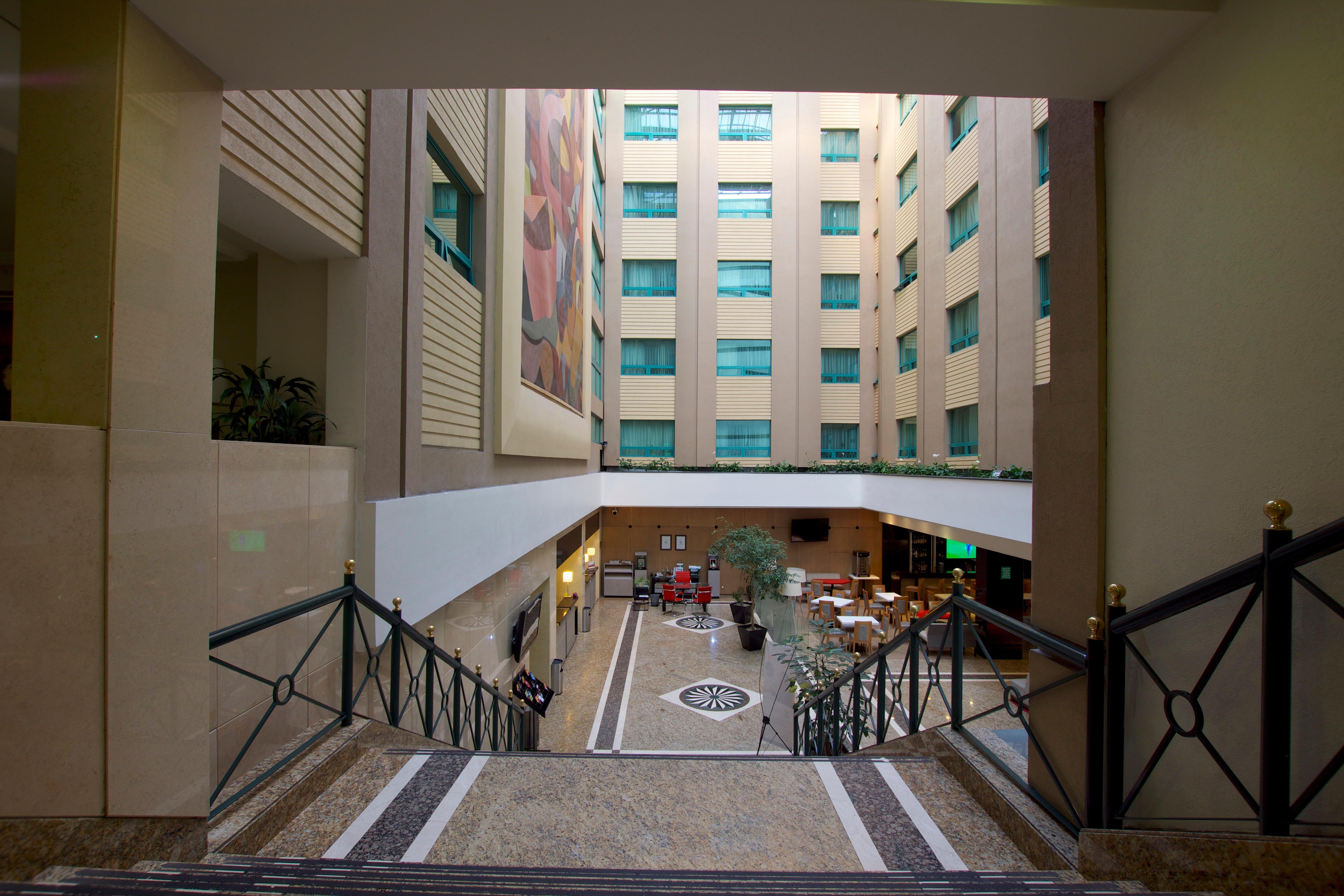 墨西哥城 - ​​贸易中心假日酒店 外观 照片